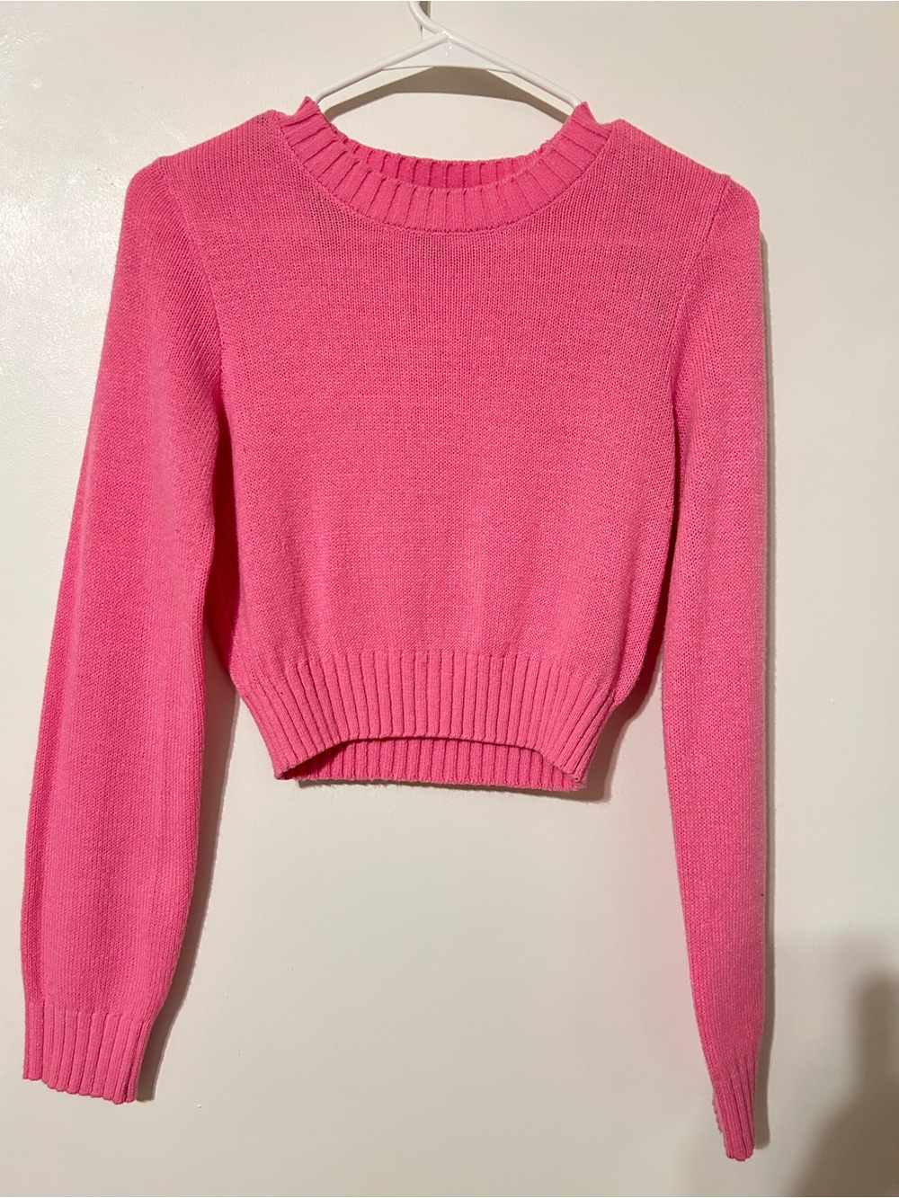 H&M Bright Pink Ribbed Crewneck Sweater